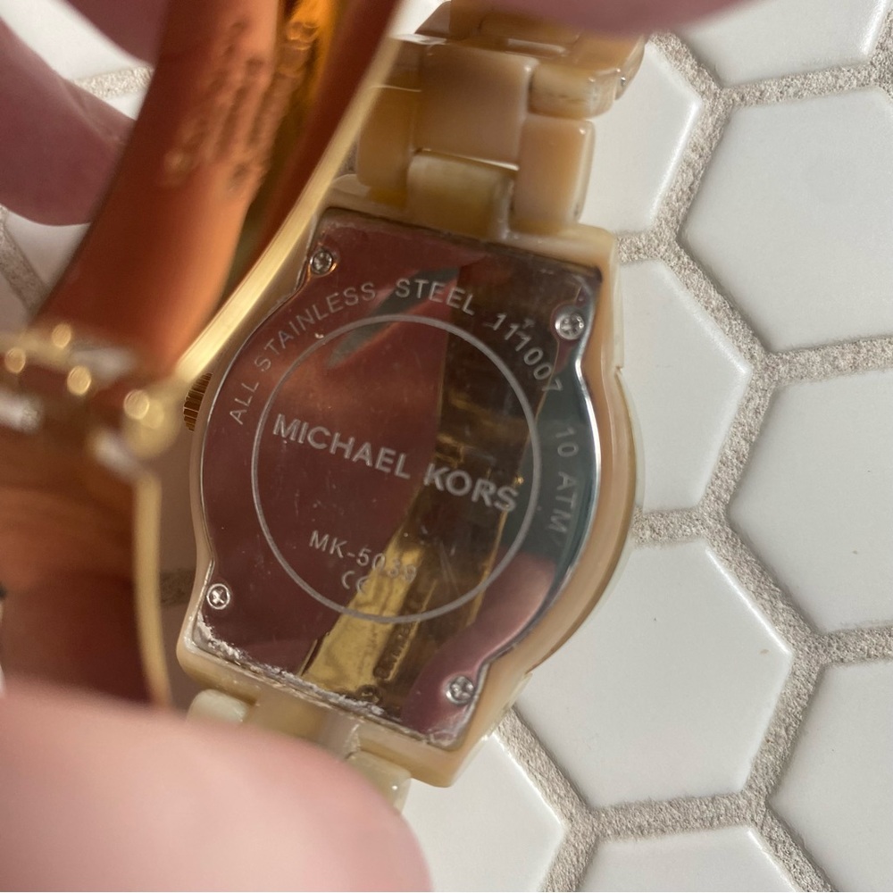 Michael Kors Jet Set Horn Watch MK5039 - Picture 6 of 7